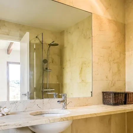 Patoli Villa Port-Mahon